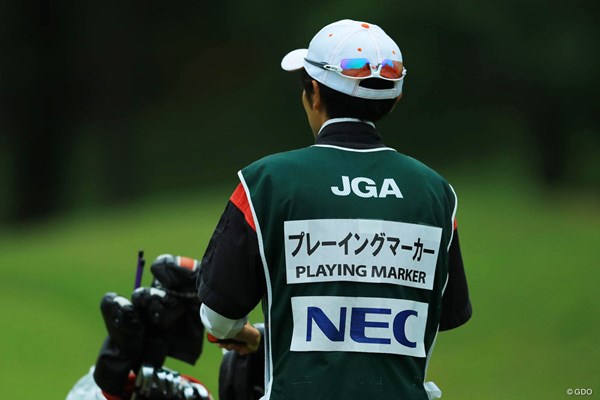 2017年 日本オープンゴルフ選手権競技 3日目 キャディ 「プレーイングマーカー」という名のプロではありません。