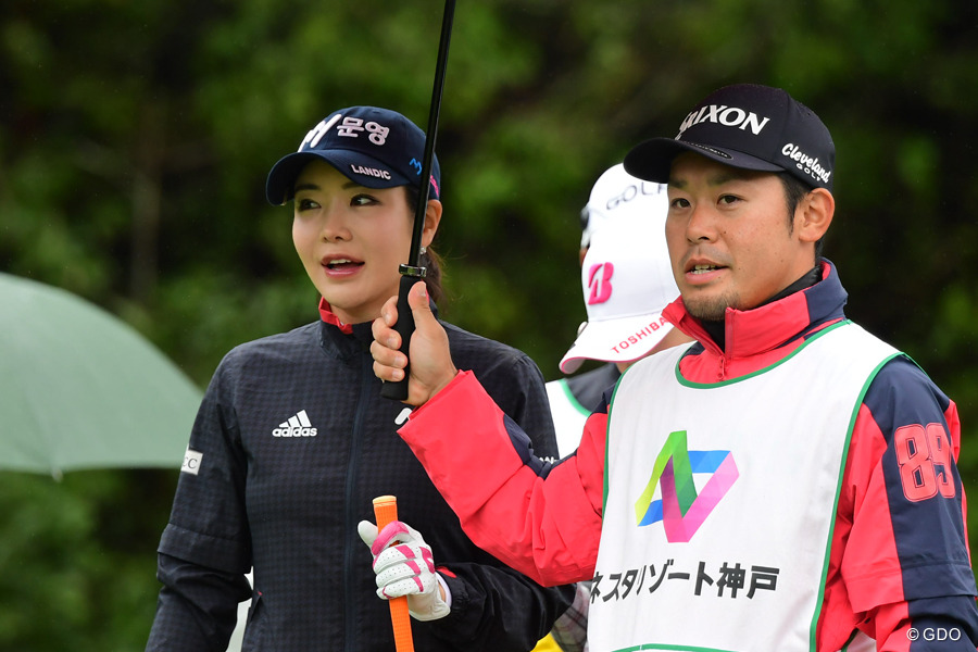 初の日本人キャディも…アン・シネは意思疎通で苦戦