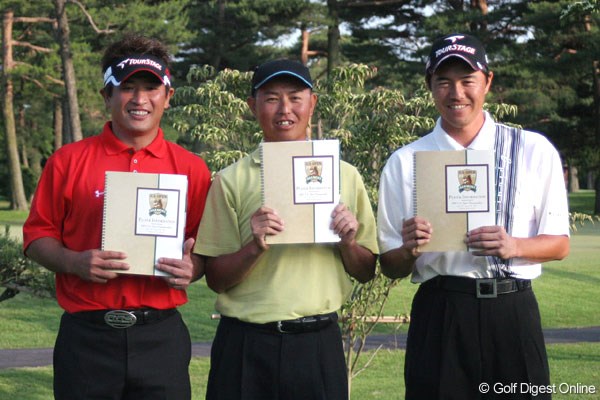 全米オープンへの出場権を獲得した、（左から）増田伸洋、谷口徹、横尾要