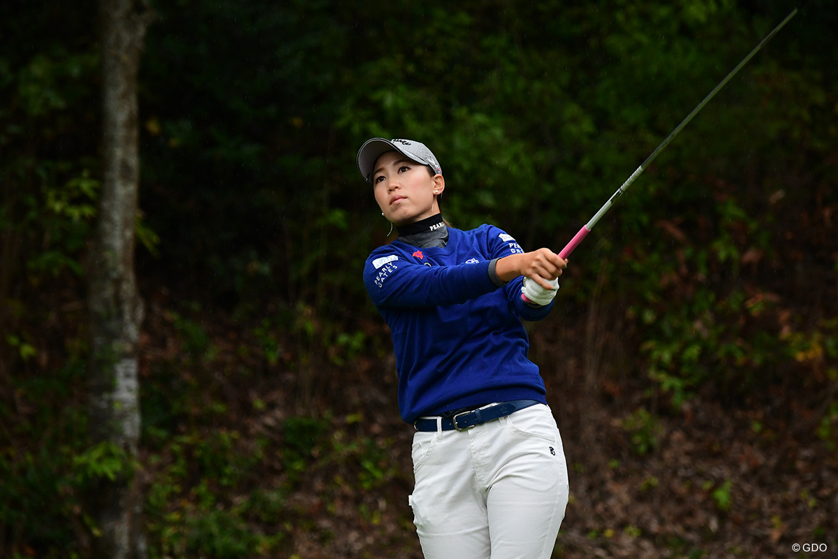 上田桃子が今季2勝目に前進 畑岡奈紗は2差2位