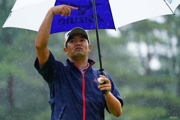 2017年 ブリヂストンオープンゴルフトーナメント 3日目 武藤俊憲 「このっくらいの高いティーで打つね。」
