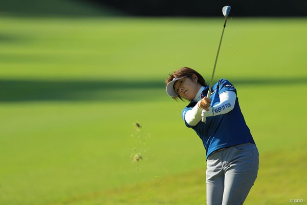 2017年 樋口久子 三菱電機レディスゴルフトーナメント 初日 福嶋浩子 鋭いショットでバーディを奪った福嶋浩子。不振から抜け出しつつある