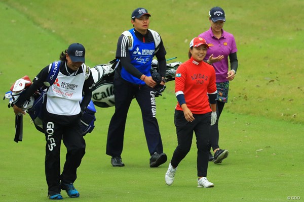 2017年 樋口久子 三菱電機レディスゴルフトーナメント 2日目 永峰咲希 今日はナイスラウンドで笑顔も多かったですね。
