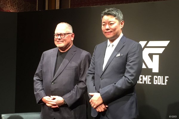 日本でのPXG認知度拡大を図る創業者ボブ・パーソンズ氏（左）とJMC GOLFの武藤拓也社長
