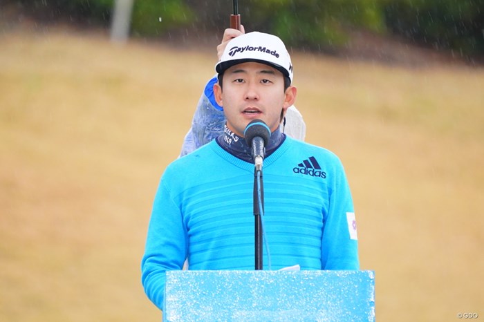 スピーチは韓国語かと思ったら英語だった。 2017年 カシオワールドオープンゴルフトーナメント 最終日 スンス・ハン