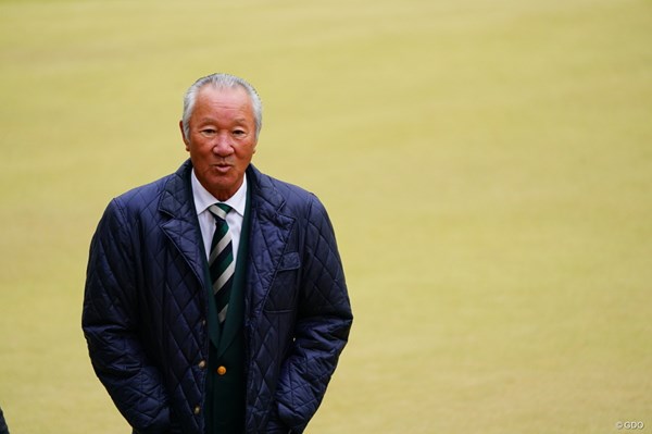2017年 ゴルフ日本シリーズJTカップ 初日 青木功 青木さんが3番のサブグリーン上にいた。