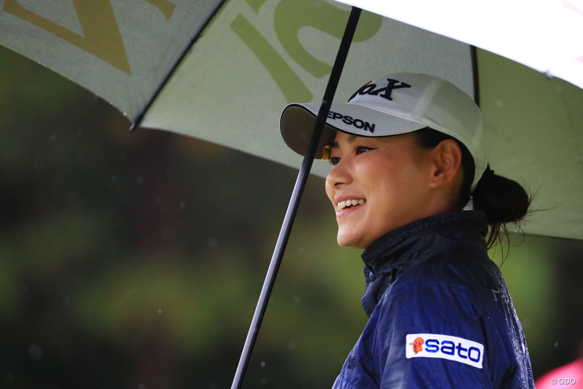 ＜3日目＞畑岡奈紗が首位 横峯さくら99位→35位