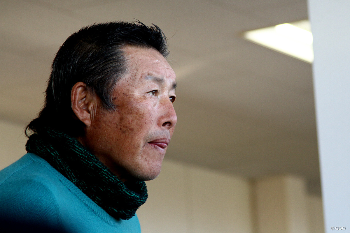 尾崎将司のツアー使用ボール 72歳のジャンボが、プロ50年目の節目のシーズンへ向けて