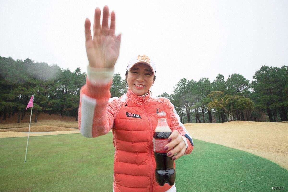 イ・ボミが妄想する理想のゴルフデートを実現してみた※撮影：和田慎太郎