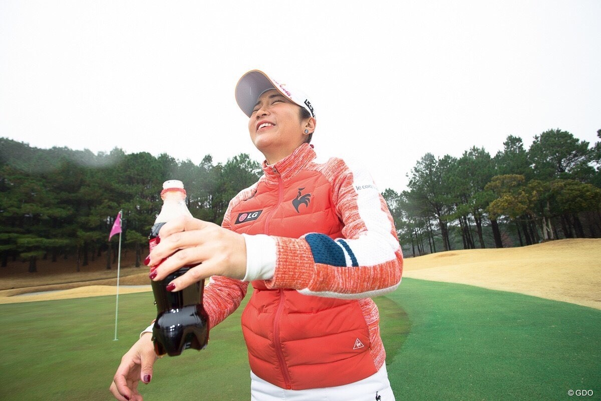 イ・ボミが妄想する理想のゴルフデートを実現してみた※撮影：和田慎太郎