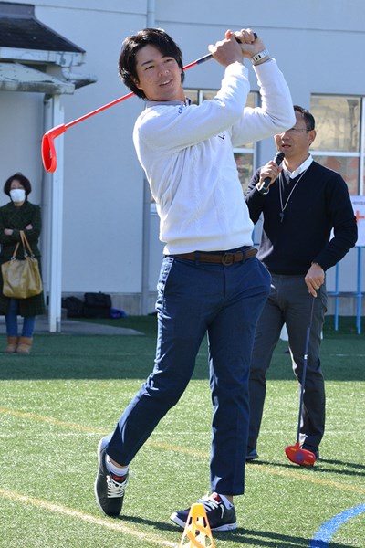 ゴルフの普及に向けて熱い思いを語った選手会長の石川遼