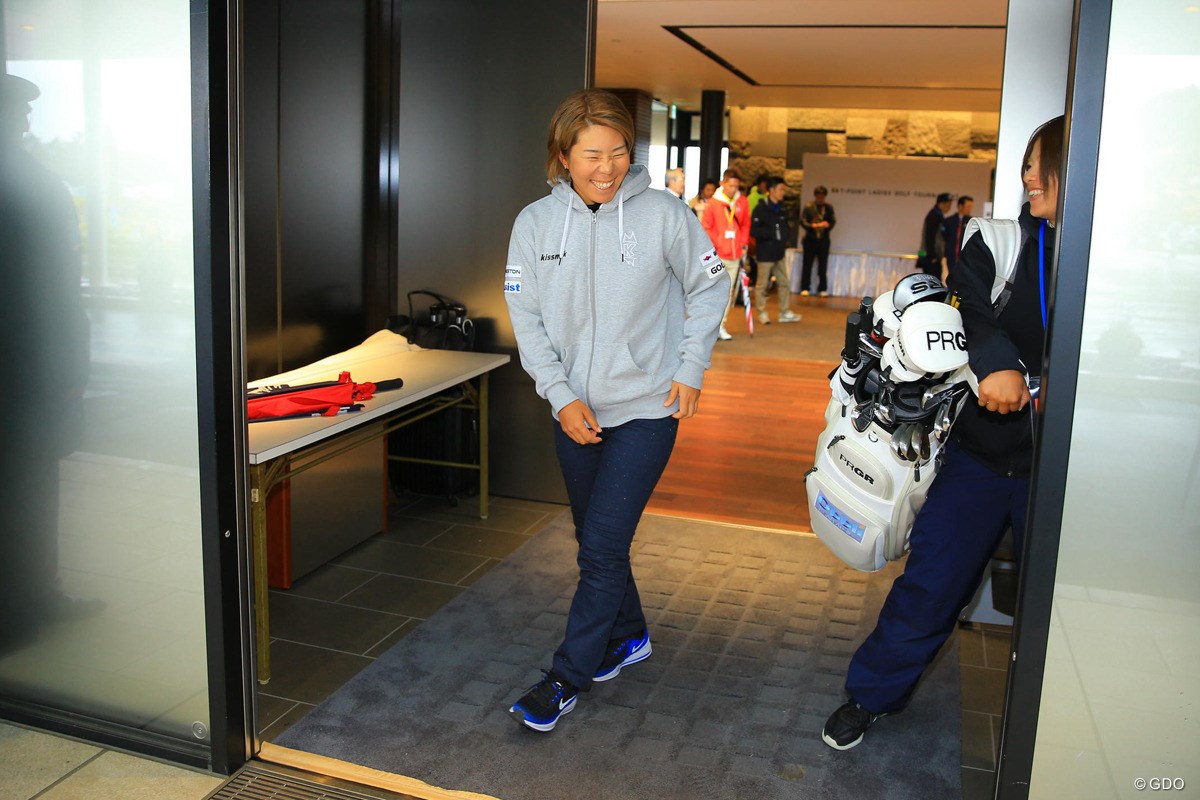 2018年 Tポイントレディス ゴルフトーナメント 初日 穴井詩