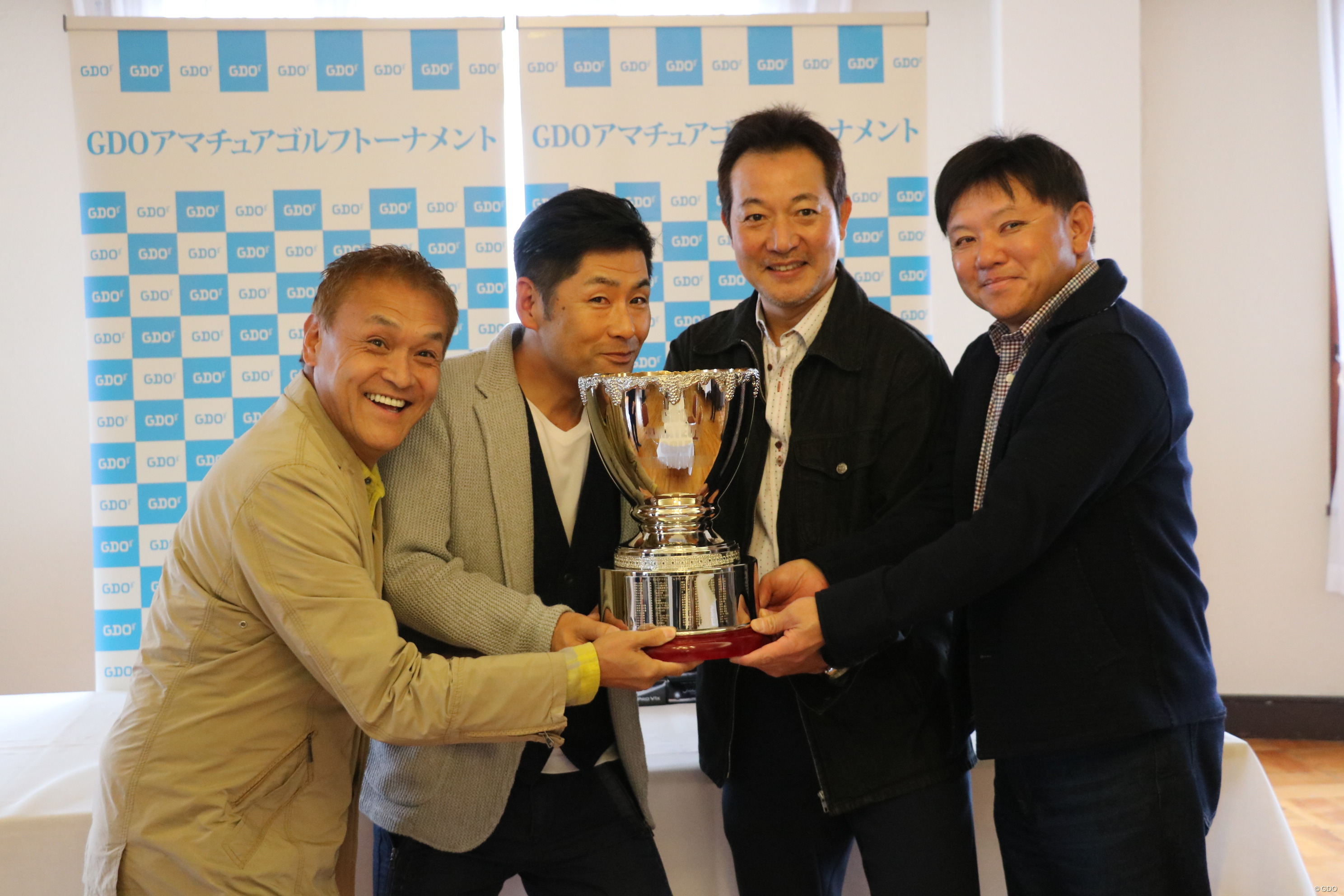 GDOアマ全国大会優勝の4人組 勝因は「あうんの呼吸」