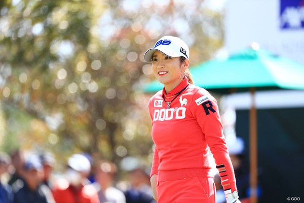 2018年 アクサレディスゴルフトーナメント in MIYAZAKI 初日 イ・ボミ やっぱり笑顔がかわいいじゃん
