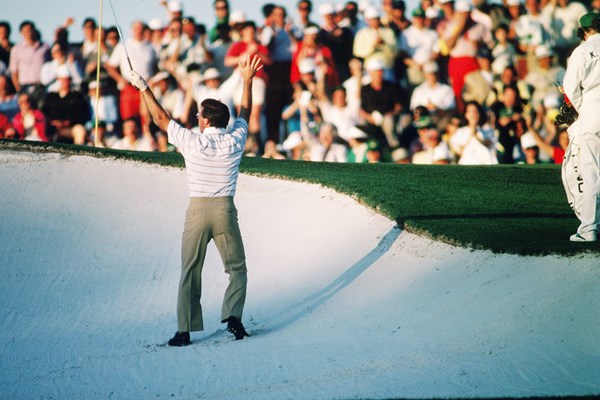 1986年 マスターズ 中嶋常幸 1986年のマスターズで、中嶋常幸は8位に入った(Augusta National/Getty Images)