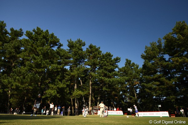 LPGAツアーチャンピオンシップリコーカップ初日／諸見里しのぶと横峯さくら