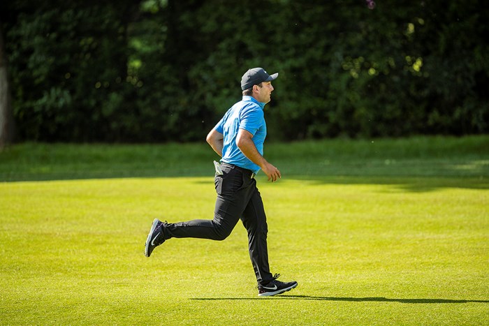 首位に並んだフランチェスコ・モリナリ(David Kissman/Action Plus via Getty Images) 2018年 BMW PGA選手権 3日目 フランチェスコ・モリナリ