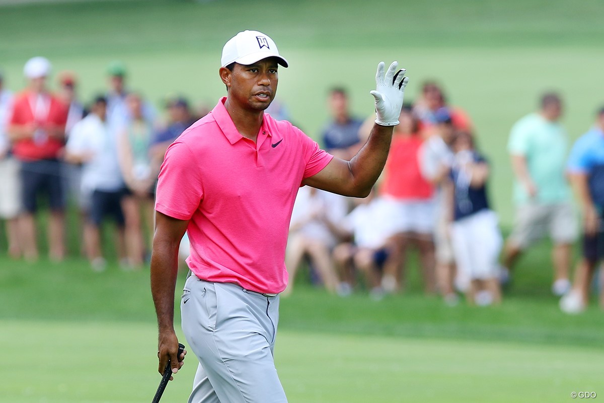 復活優勝へ5打差 ウッズは得意コース攻略に自信