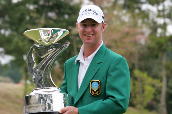 2006年 つるやオープンゴルフトーナメント 最終日 ブレンダン・ジョーンズ 2004年大会以来2年ぶりの大会制覇を果たしたブレンダン・ジョーンズ
