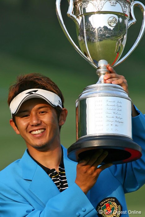 悲願の初優勝を国内のメジャーで果たした近藤智弘 2006年 日本プロゴルフ選手権大会 最終日 近藤智弘