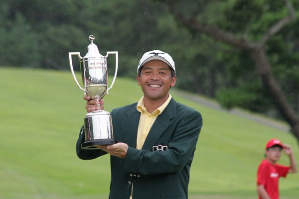 2006年 アンダーアーマーKBCオーガスタゴルフトーナメント 最終日 手嶋多一 2003年以来の優勝を地元で果たした手嶋多一