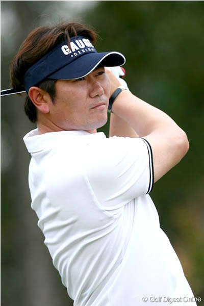 2006年 ABCチャンピオンシップゴルフトーナメント 初日 Y.E.ヤン 初日6アンダーをマークし単独首位に立った韓国のY.E.ヤン