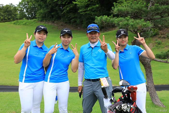 ホールアウト後に素敵なピースサイン 2018年 トヨタ ジュニアゴルフワールドカップSupported by JAL 最終日 女子韓国チーム