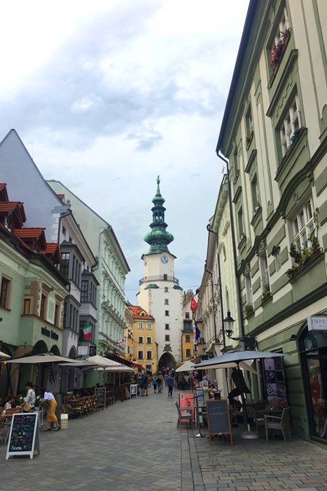 レトロでコンパクトなスロバキア・ブラチスラバの街並み 2018年 ブラチスラバの街並み