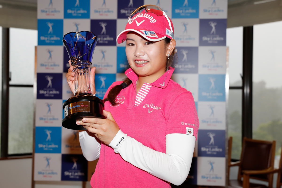 エポック ワン【河本 結】今季初VでJLPGAツアー通算3勝目（25.8.10） エポック ワン【河本 結】今季初VでJLPGAツアー通算3勝目（25.8.10） 河本