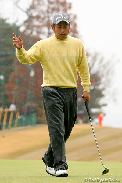 2009年 ゴルフ日本シリーズJTカップ 3日目 池田勇太 満身創痍の状態で5バーディを奪う健闘を見せた池田勇太だが…