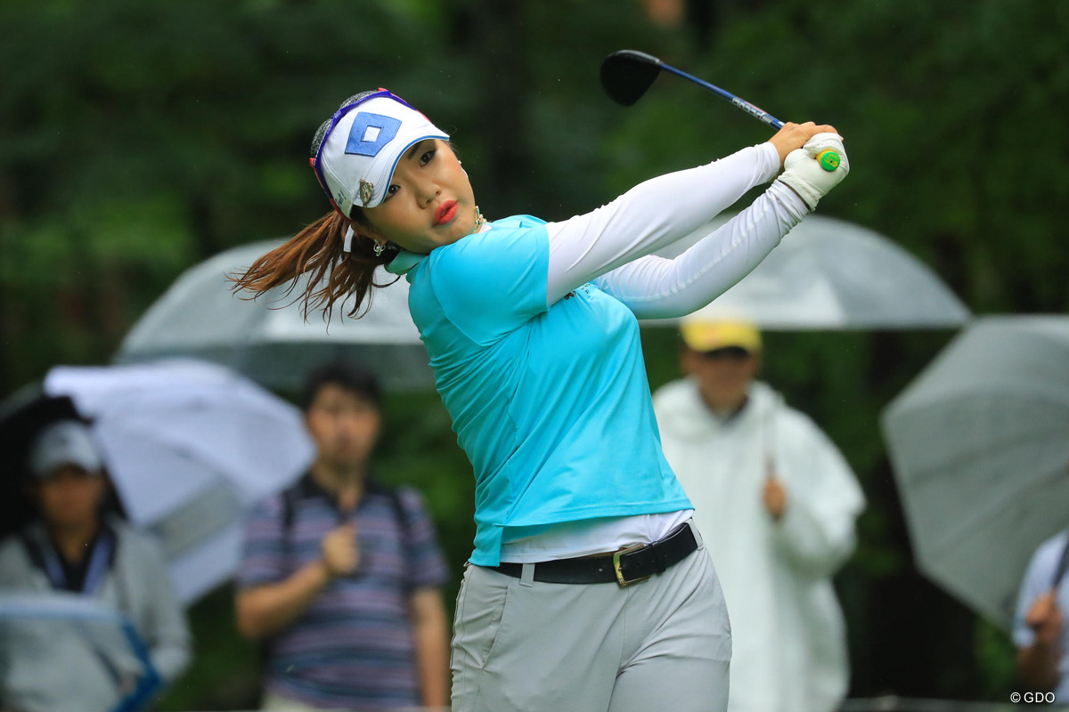 黄アルムがプレーオフを制し 9季ぶりの優勝を飾った 18年 大東建託 いい部屋ネットレディス 最終日 黄アルム フォトギャラリー Gdo