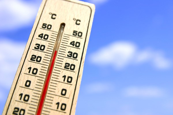 熱中症対策の効果で研究発表相次ぐ 「アイススラリー」って何？ 各地で高温注意情報が出ている昨今、熱中症対策はしっかりと。