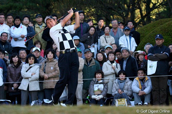 2009年 ゴルフ日本シリーズJTカップ 最終日 池田勇太 怪我にも負けず、今年のツアーを最後まで盛り上げた池田勇太