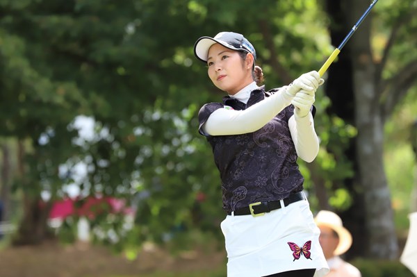 4季ぶりの優勝を狙う山里愛 提供：日本女子プロゴルフ協会