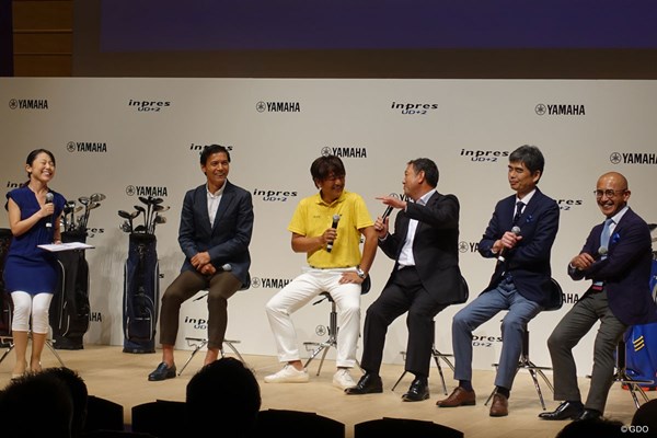 ＋2どころか＋3の飛び！？ 有村智恵も驚いた新「インプレス UD＋2」 発表会に登壇した（左から）阿部祐二さん、鹿又芳典さん、タケ小山さん