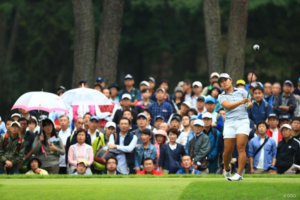 2018年 日本女子オープンゴルフ選手権競技 3日目 畑岡奈紗 大勢のギャラリーを背に奮闘した畑岡奈紗