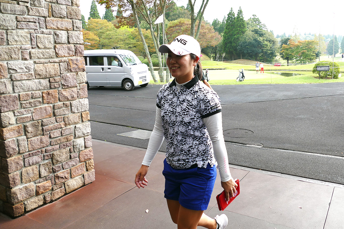 勢関との婚姻届け提出を延期 誕生日の比嘉真美子「特別な瞬間は2人で」