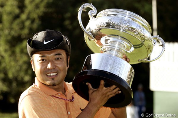 2005年 日本オープンゴルフ選手権競技 最終日 片山晋呉 今季初優勝を日本オープンで飾った片山晋呉