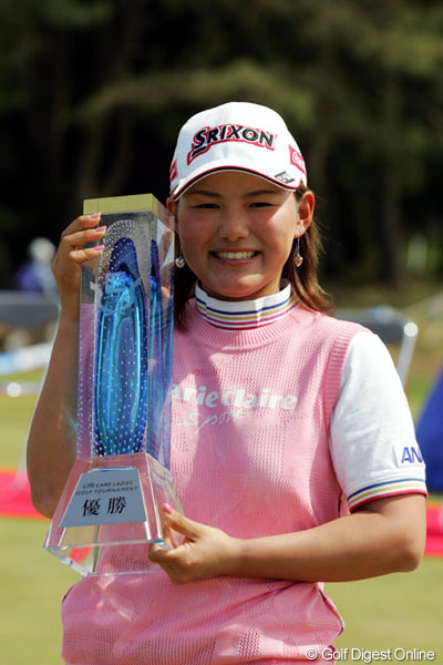 さくら咲く!親子で勝ち取った涙の初優勝 【国内女子ツアー LPGA さくら咲く!親子で勝ち取った涙の初優勝 【国内女子ツアー LPGA