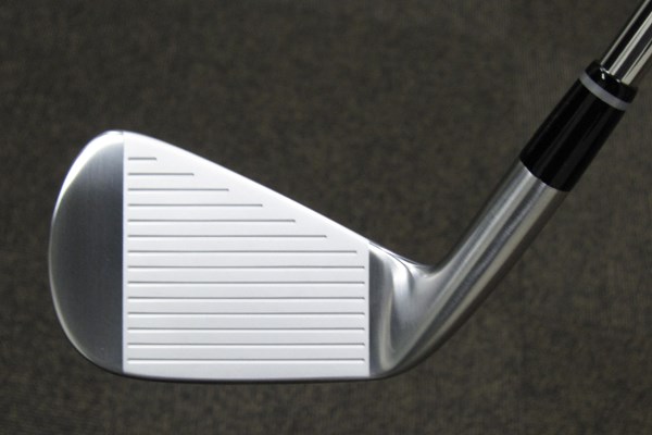 アイアン全番手の顔「プロギア GN502TOUR FORGED」 NO.21