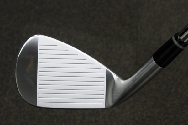 アイアン全番手の顔「プロギア GN502TOUR FORGED」 NO.25