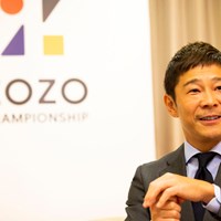 熱心なゴルファーでもある前澤社長。実はレフティだ 2018年 ZOZO前澤友作社長