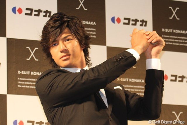 石川遼 機能性スーツでスイングも軽快 国内男子ツアー Jgto Gdo ゴルフダイジェスト オンライン 石川遼 機能性スーツでスイングも軽快 国内男子ツアー Jgto Gdo ゴルフダイジェスト オンライン
