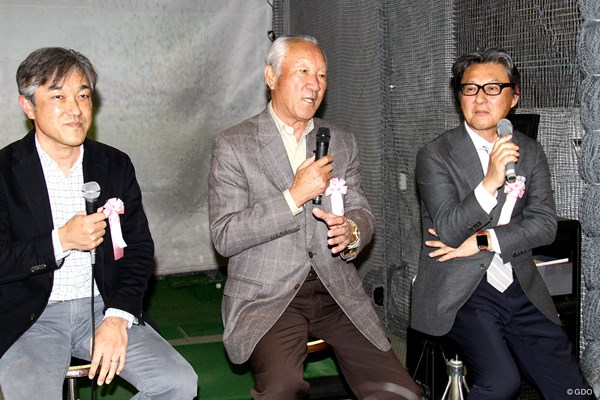 トークショーに参加した（左から）佐藤信人、青木功JGTO会長、宮本卓氏