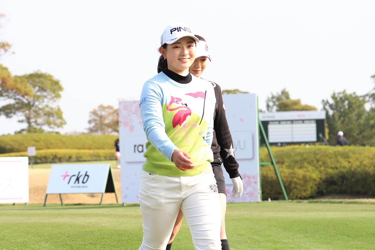 20歳の吉川桃が開幕戦制す／ステップアップツアー【国内女子ツアー LPGA】｜GDO ゴルフダイジェスト・オンライン