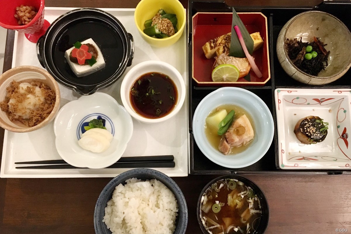 2019年 ヒーローインディアンオープン 事前 インドの朝食