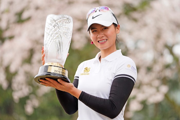 初優勝を飾ったヌック・スカパン（Toru Hanai／Getty Images） 2019年 Hanasaka Ladies Yanmar Golf Tournament 最終日 ヌック・スカパン