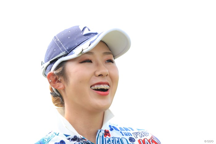 ナイスな笑顔、5アンダー3位タイ、明日もこの調子でお願い 2019年 パナソニックオープンレディースゴルフトーナメント 初日 高木萌衣
