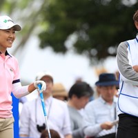 おや、あのキャディーは有名な男子プロですよね 2019年 パナソニックオープンレディースゴルフトーナメント 2日目 前田陽子