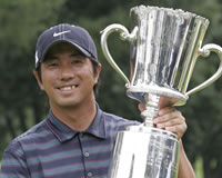 プレーオフを制して今季2勝目、ツアー通算8勝目＜深堀圭一郎＞ ANAオープンゴルフトーナメント